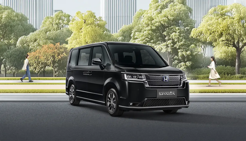 รายละเอียดของ Honda Step WGN e:HEV