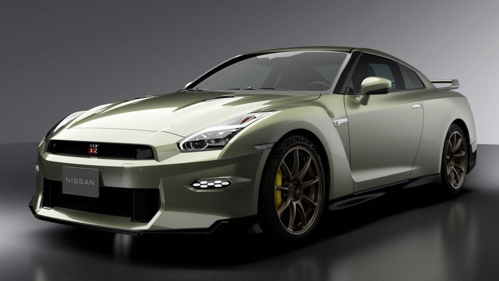 Nissan GT-R R35 โฉมล่าสุดมีอะไรเปลี่ยน!