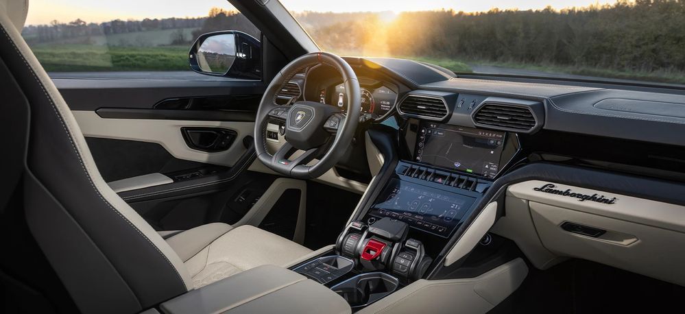 Lamborghini Urus เป็น SUV ที่ใช้งานได้หลากหลาย