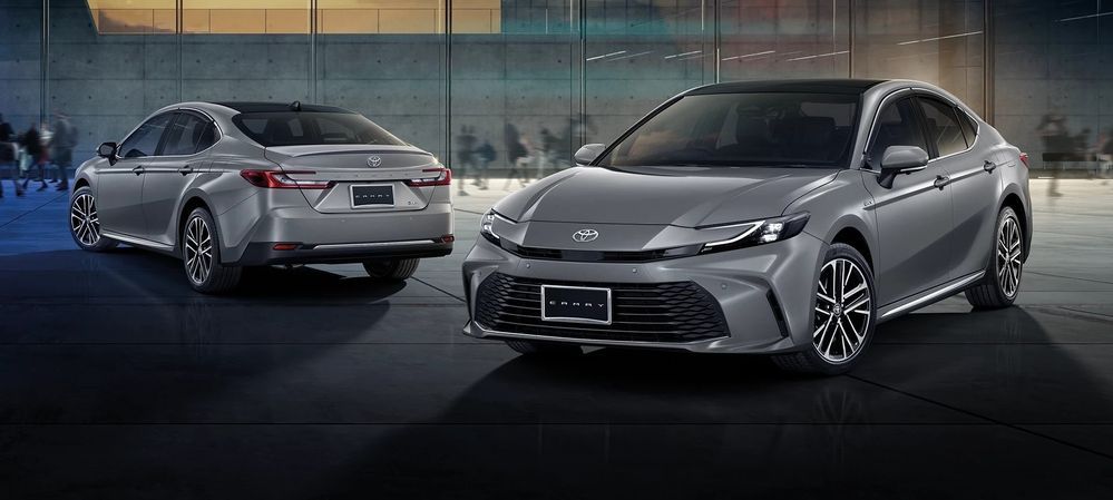 Camry ใหม่ VS Accord ใหม่ ใครออปชั่นเหนือกว่า!
