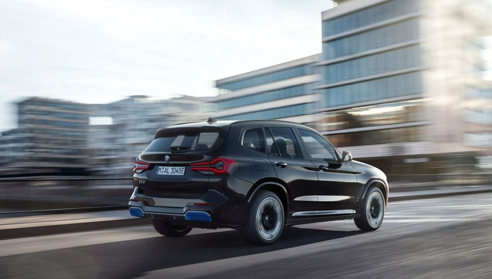 BMW iX3 มือสอง (G08) ราคาเท่าไหร่?