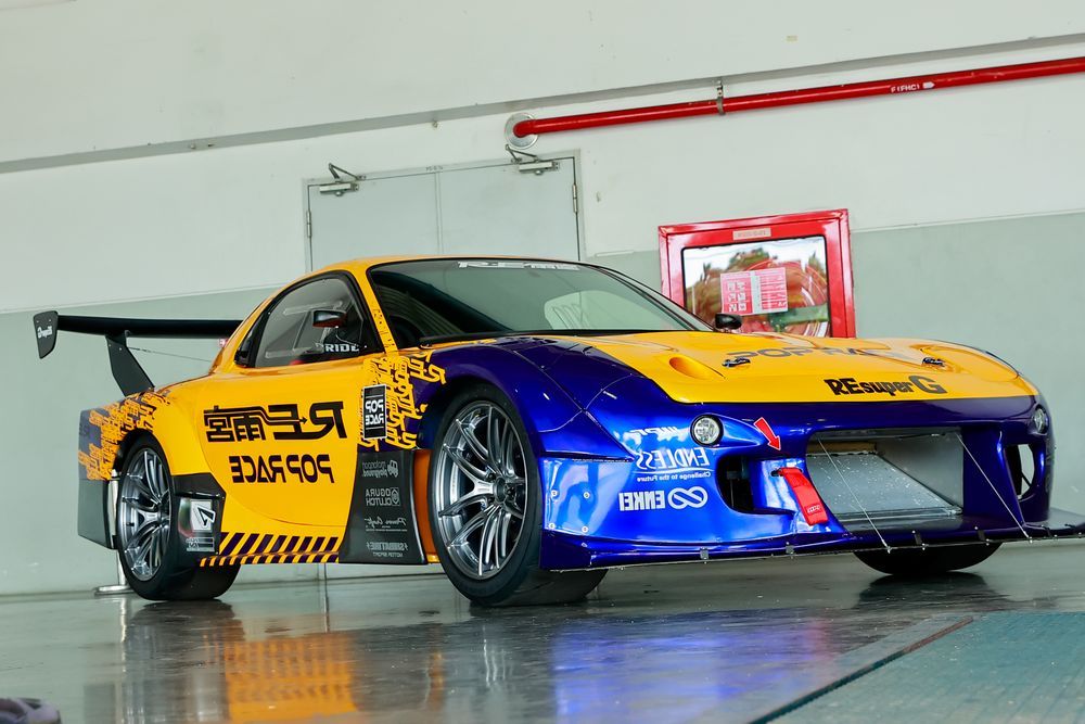 Mazda RX-7 RE Amemiya POP RACE SuperG-7