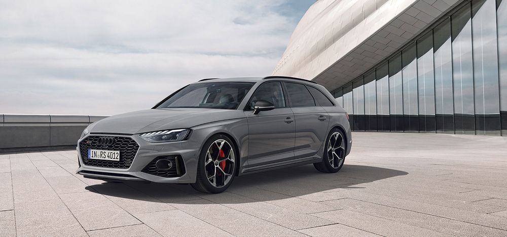 ทำความรู้จักกับ Audi RS4 Avant