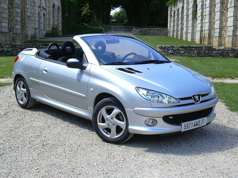 Peugeot 206 CC Cabriolet ราคาไม่ถึงสามล้านบาท