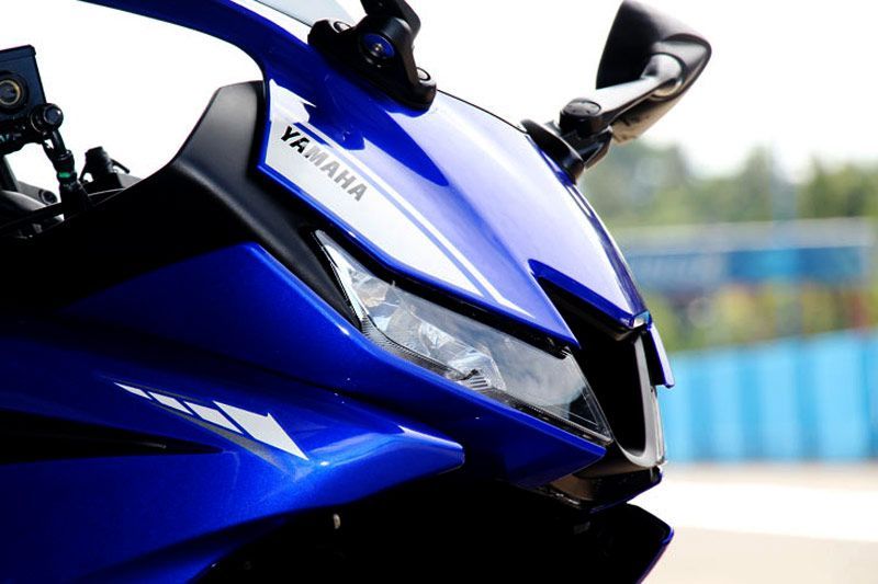 Test Ride All-new Yamaha R15