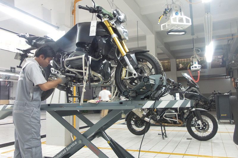 flagship store BMW Motorrad Indonesia