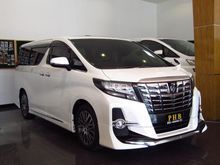 2016 Toyota Alphard (ปี 15-18) S C-Package 2.5 AT Van