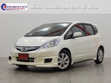 2013 Honda Jazz (ปี 08-14) Hybrid 1.3 AT Hatchback
