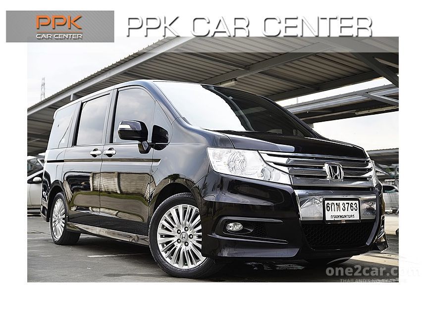 Honda stepwgn spada комплектации