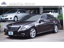 2010 Mercedes-Benz E250 CGI BlueEFFICIENCY W212 (ปี 10-16) Avantgarde 1.8 AT Sedan