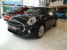 2017 Mini Cooper S 2.0 AT Hatchback