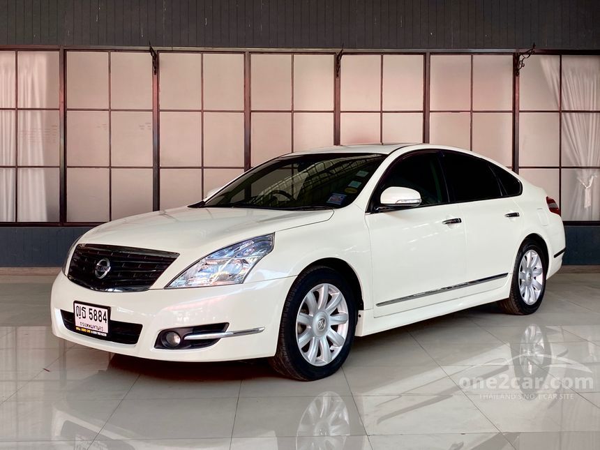 Nissan teana 2011 года