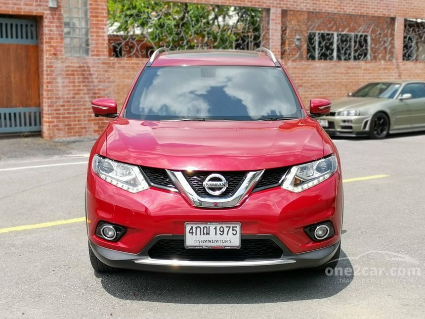 Nissan XTrail 2015 V 2.5 in กรุงเทพและปริมณฑล Automatic SUV สีแดง for