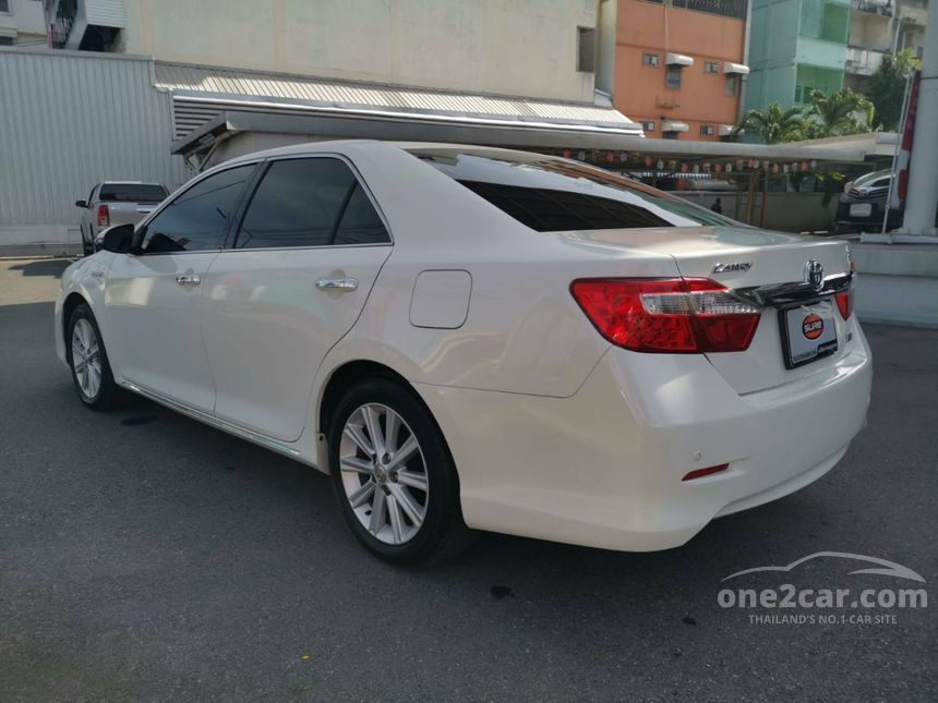 Toyota Camry 2013 Hybrid 2.5 in กรุงเทพและปริมณฑล Automatic Sedan สีขาว