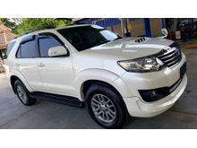 2012 Toyota Fortuner (ปี 12-15) V 3.0 AT SUV