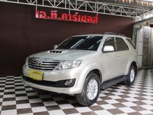 2012 Toyota Fortuner (ปี 12-15) V 3.0 AT SUV