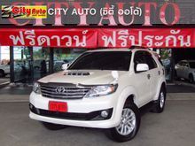 2014 Toyota Fortuner (ปี 12-15) V 3.0 AT SUV