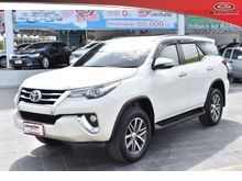 2015 Toyota Fortuner 2.4 (ปี 15-18) V SUV AT