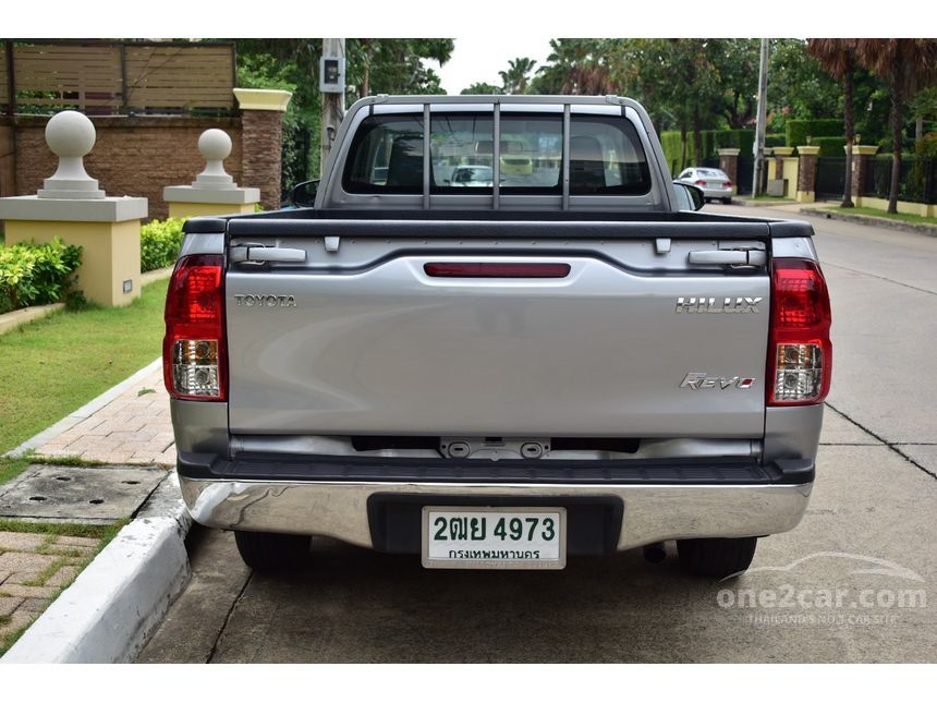 Toyota Hilux Revo 2017 J 2.4 in กรุงเทพและปริมณฑล Manual Pickup สีเทา ...