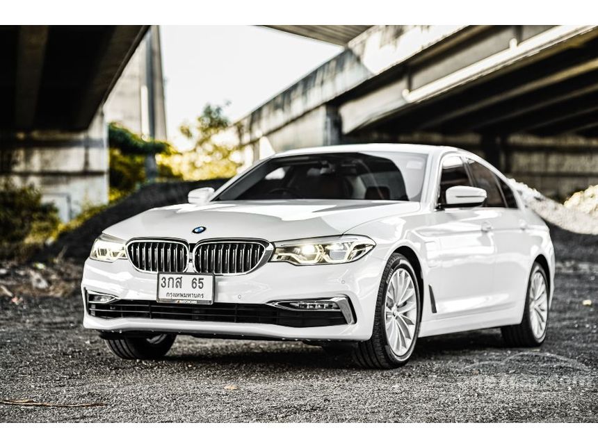 Bmw 530e store luxury